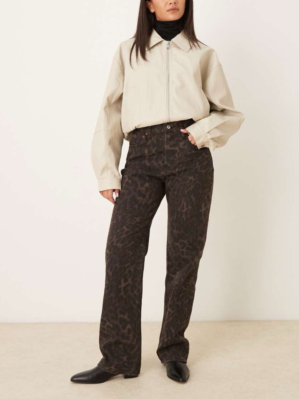 Abercrombie & Fitch Leopard Curve Love Relaxed 90s Straight Jeans